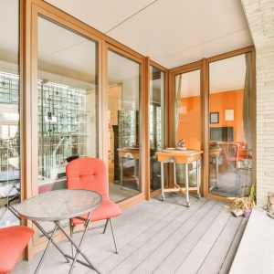screened in porch builders