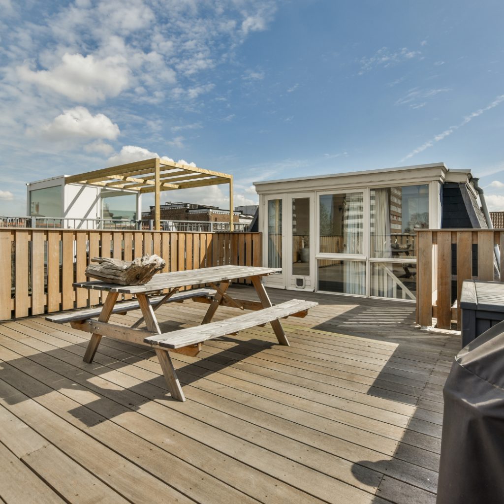 Rooftop picnic table and deck.