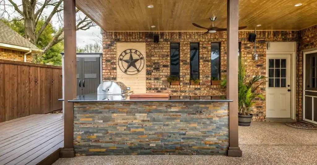 outdoor patio kitchen