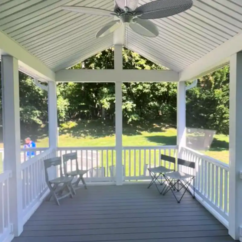 Screened-in porch builder near a finished project in the DMV Area